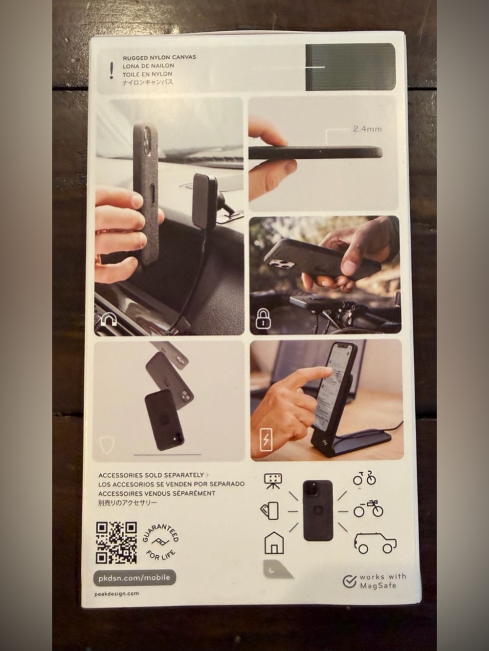 Peak Design Everyday Case for iPhone 17 Pro - Picture 5 of 6